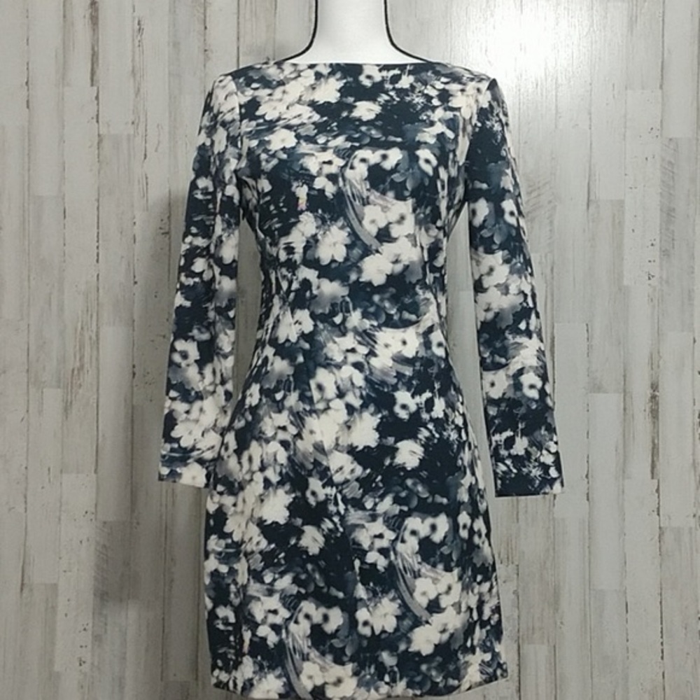 Zara Navy & White Floral Mini Dress